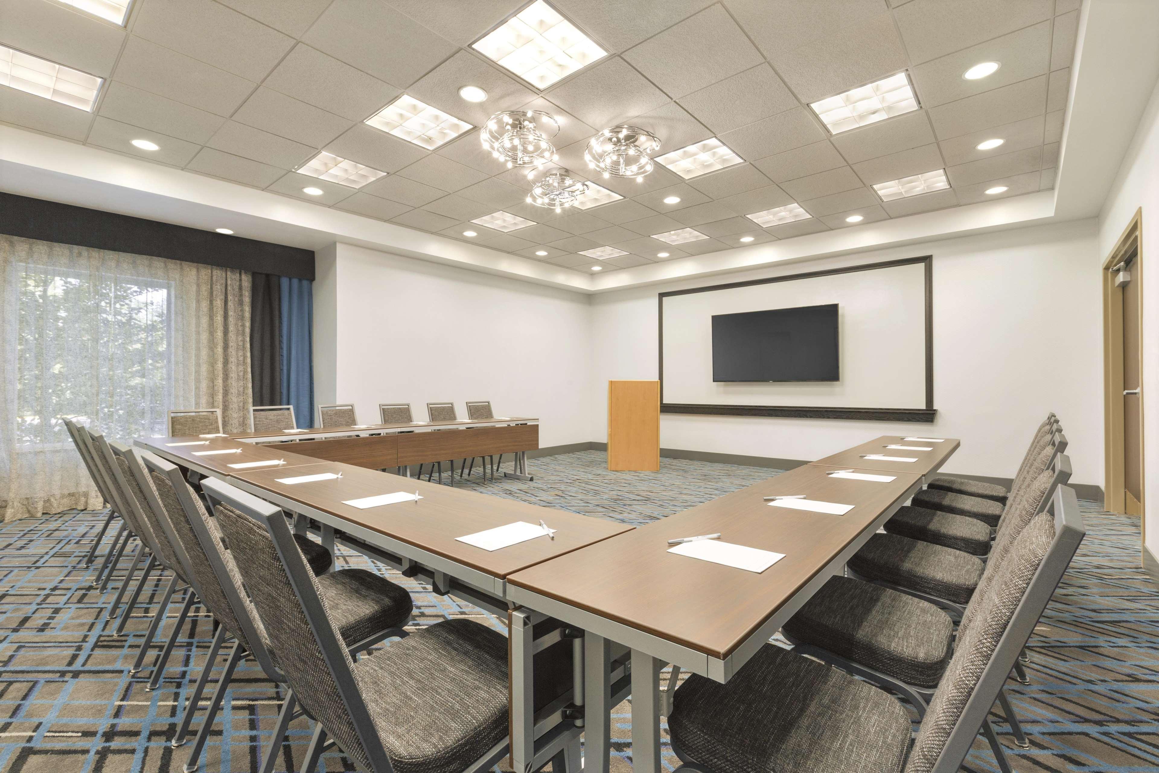 Hampton Inn & Suites Herndon-Reston Eksteriør billede