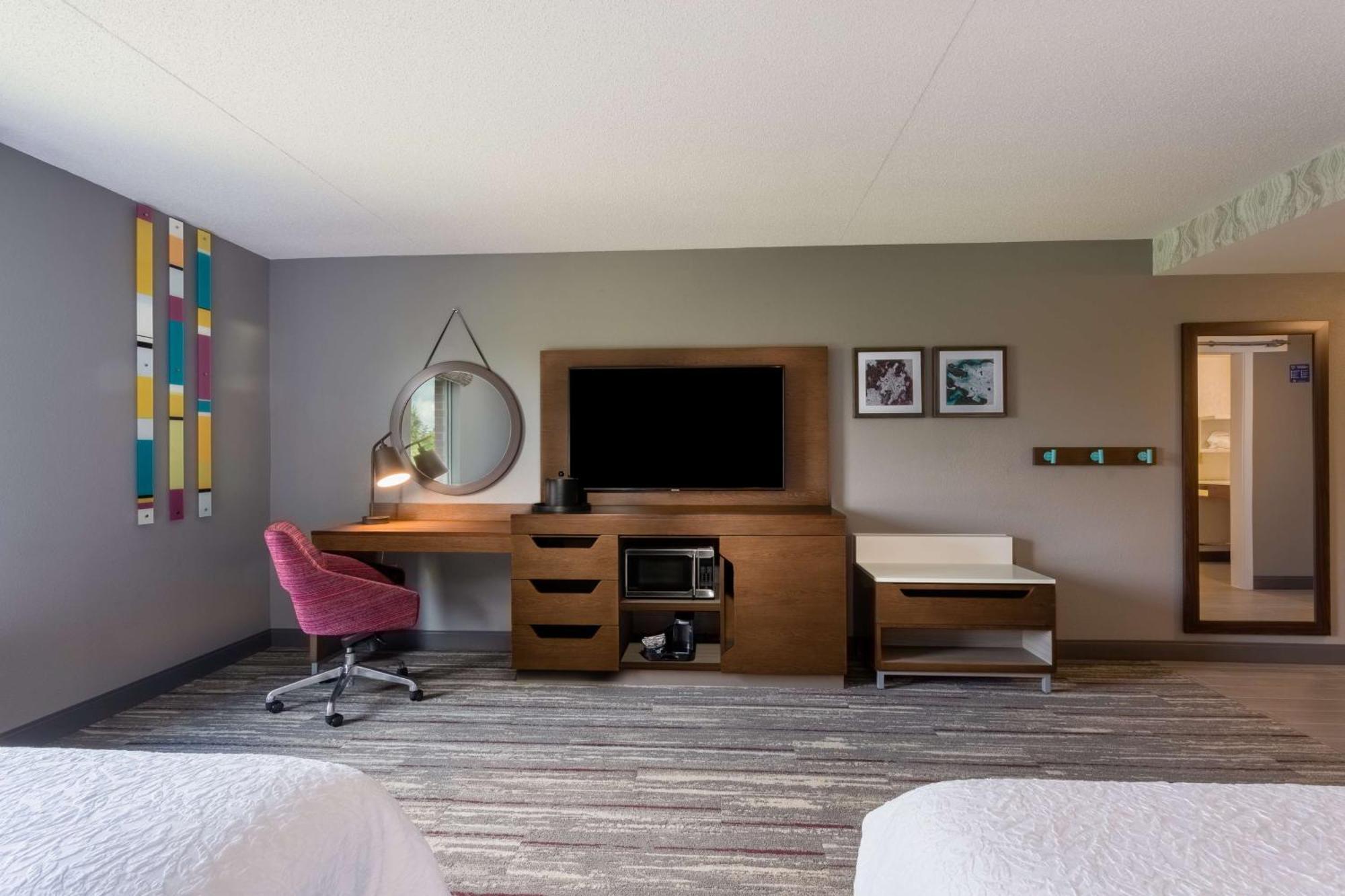Hampton Inn & Suites Herndon-Reston Eksteriør billede