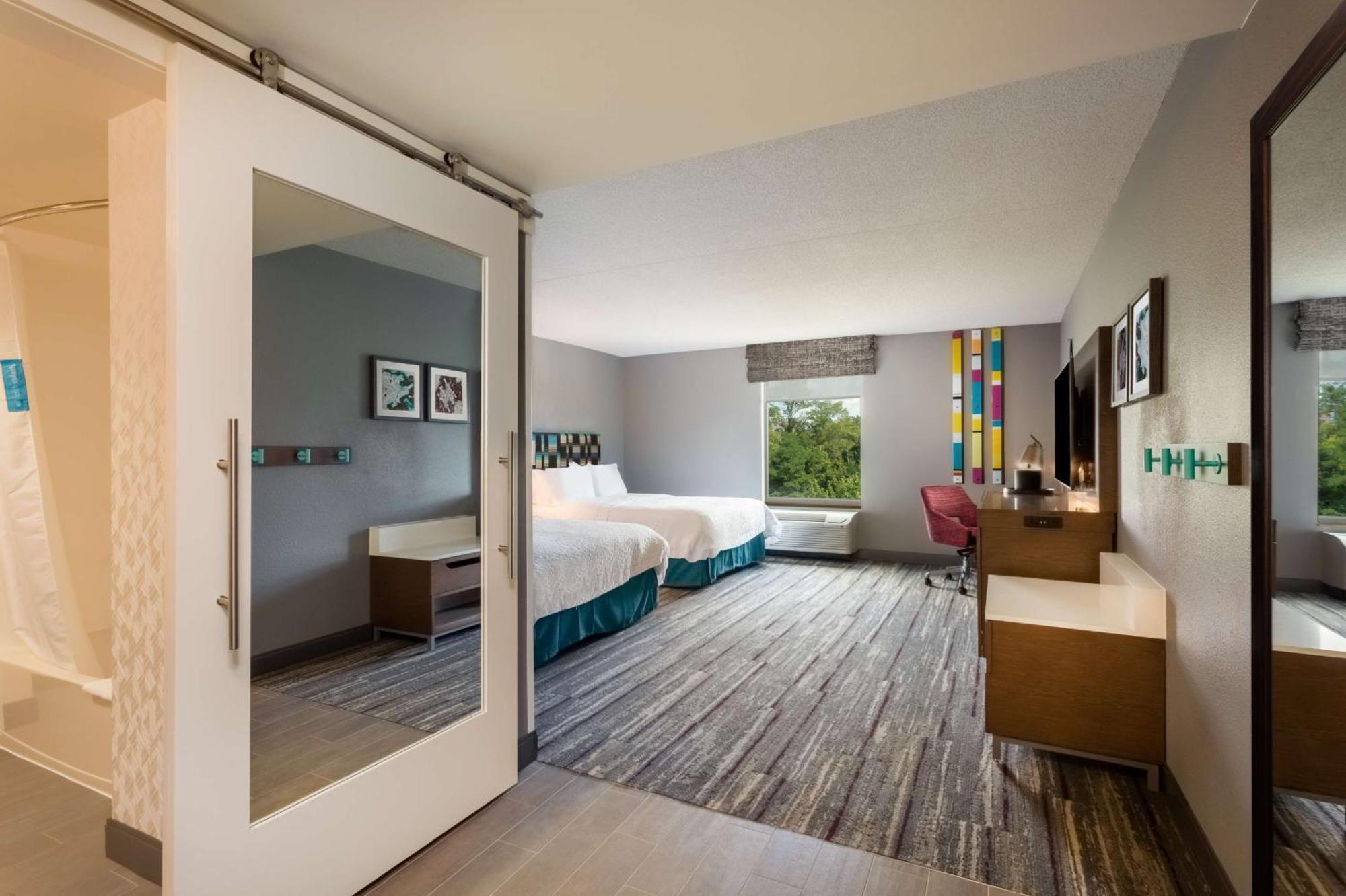 Hampton Inn & Suites Herndon-Reston Eksteriør billede