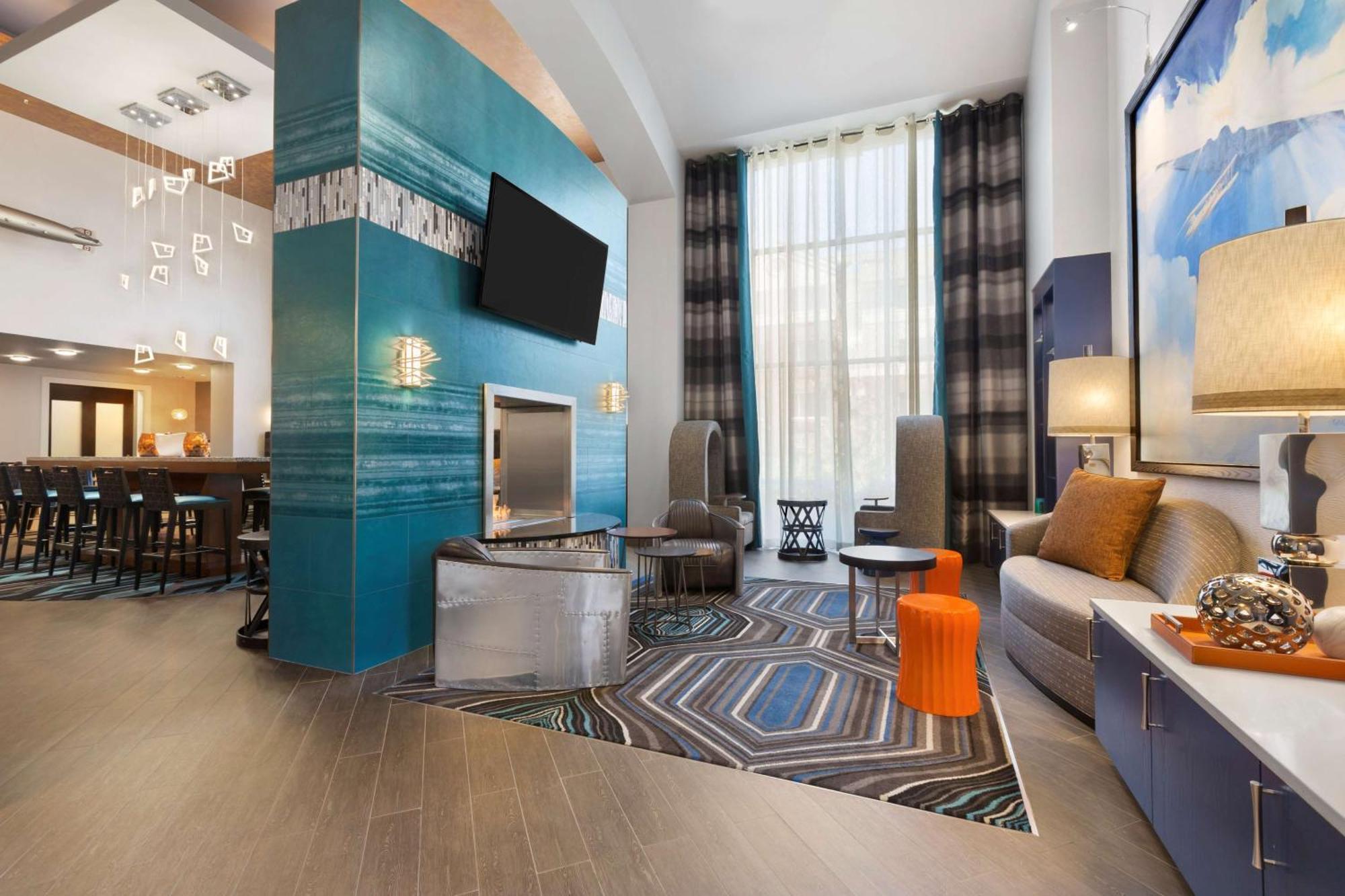 Hampton Inn & Suites Herndon-Reston Eksteriør billede