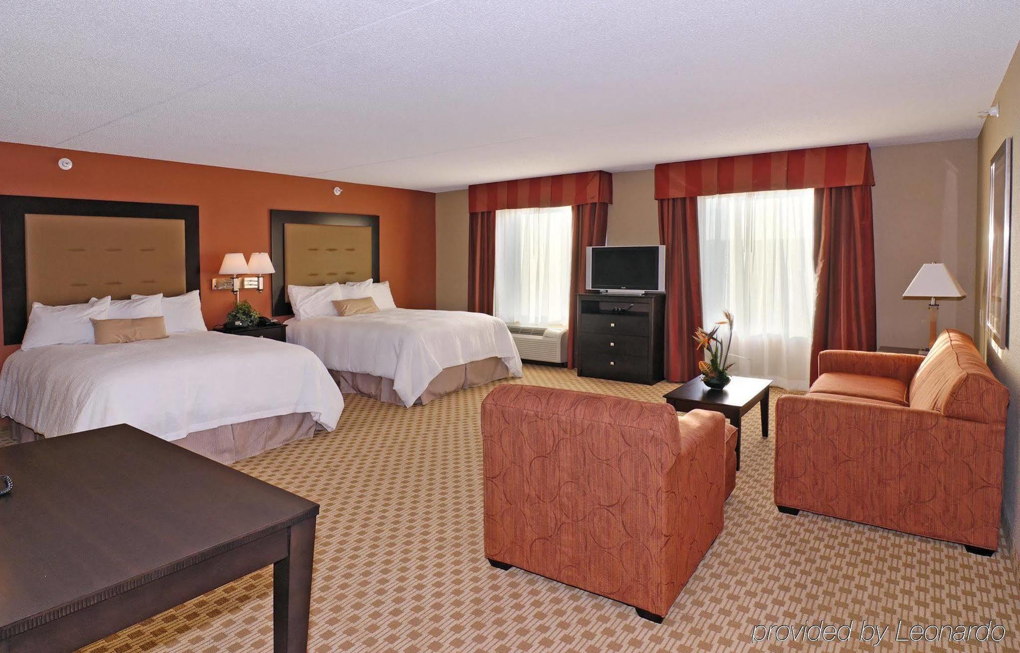 Hampton Inn & Suites Herndon-Reston Værelse billede